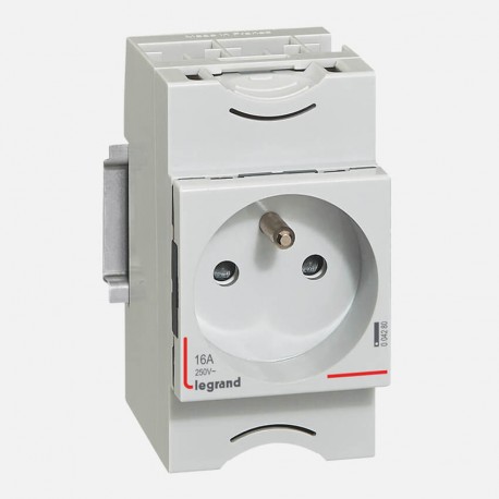 Prise de courant modulaire 2P+T 16A Legrand