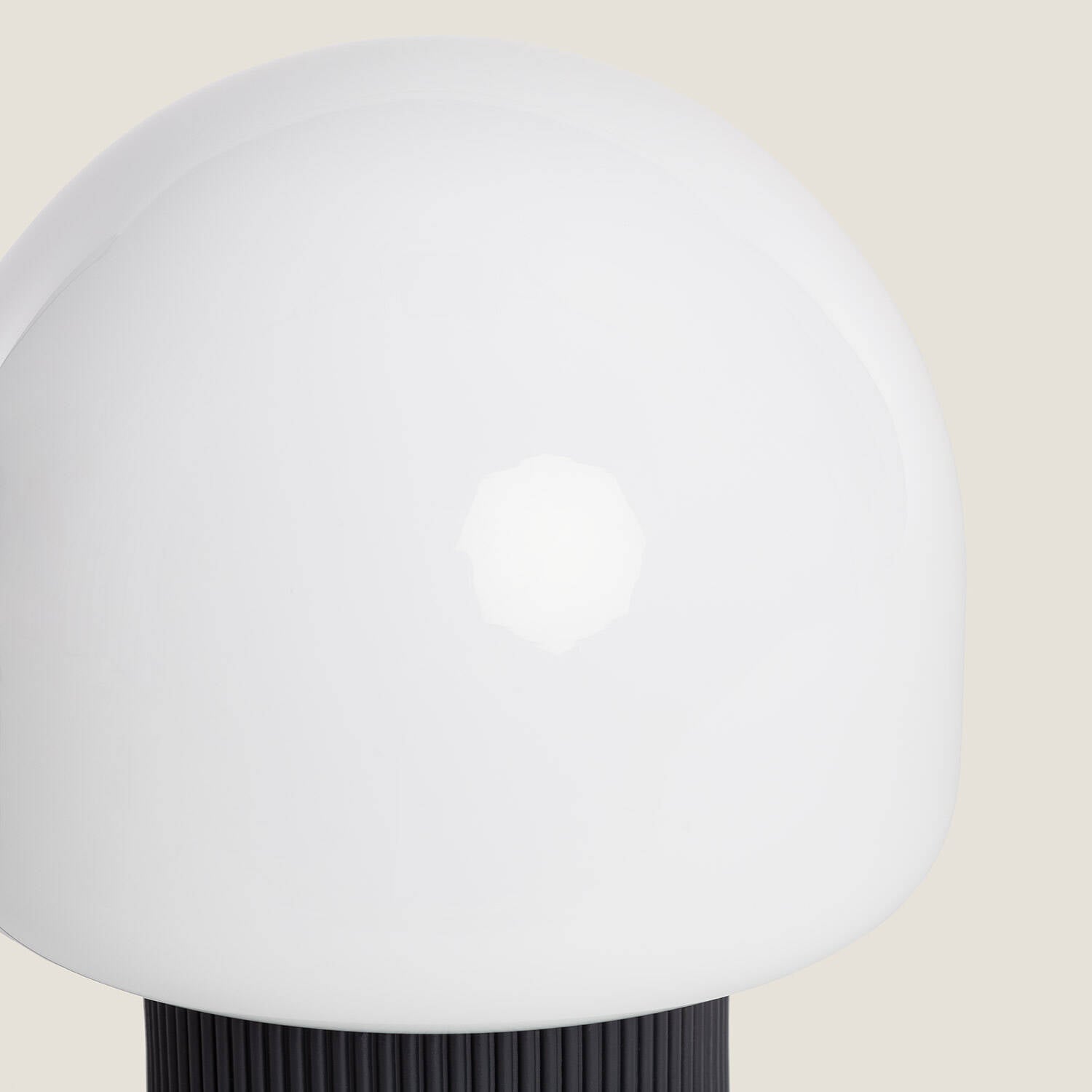 Lampe à poser Résine Nacune - Noire