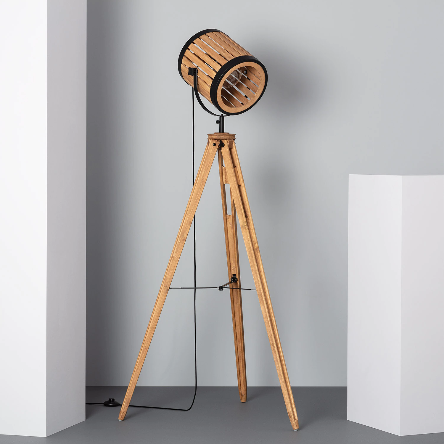 Lampadaire Bois Barcud R2471-W47