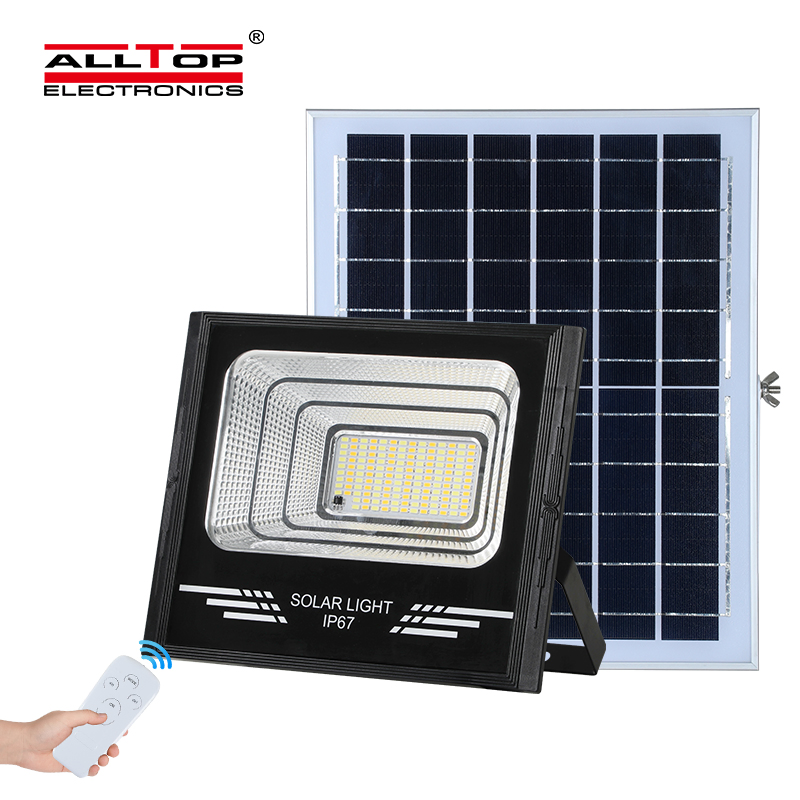 PROJECTEUR SOLAIRE 200W CCT