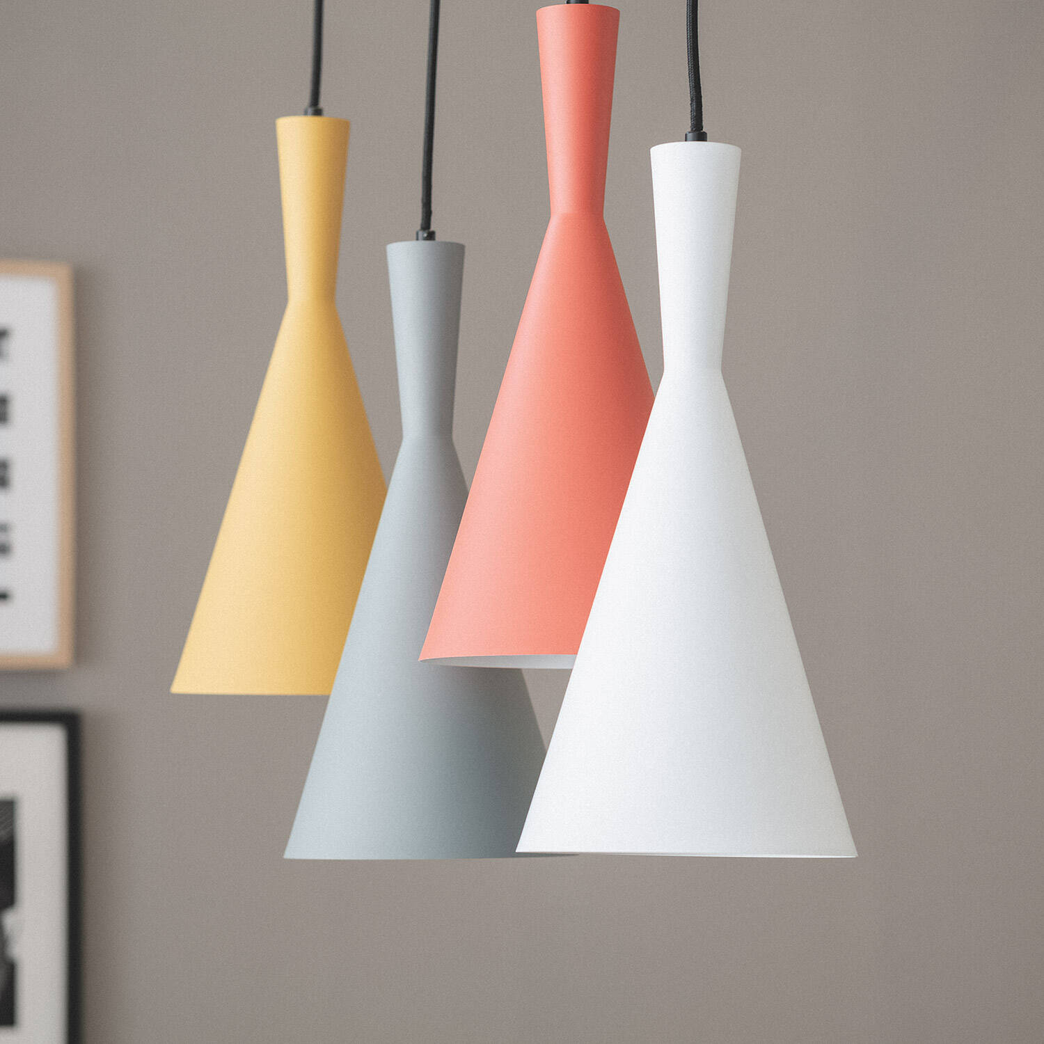 Suspension Métal Lennon Couleur doré