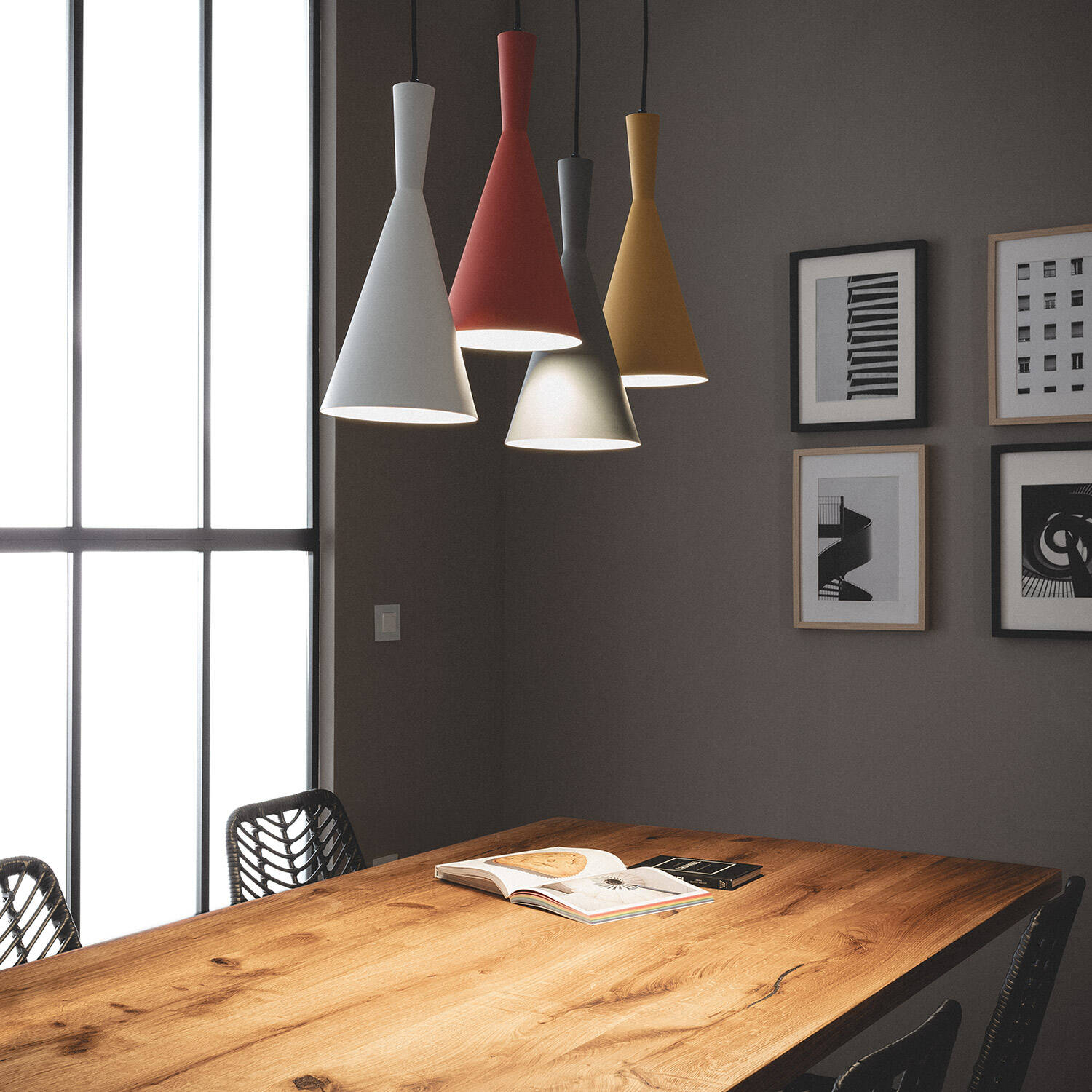 Suspension Métal Lennon Couleur doré