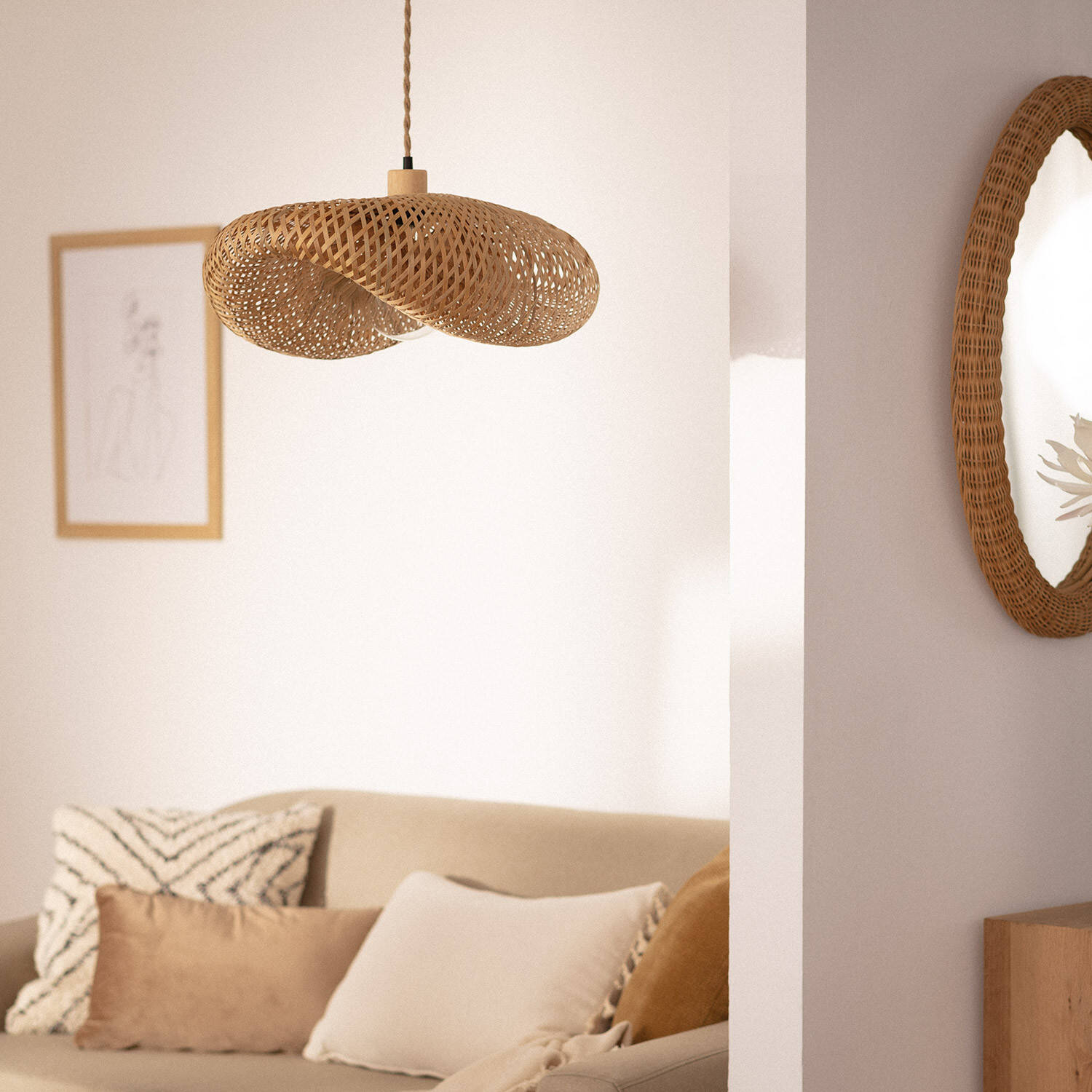 Suspension Bambou Kathu Karatasi couleur camel