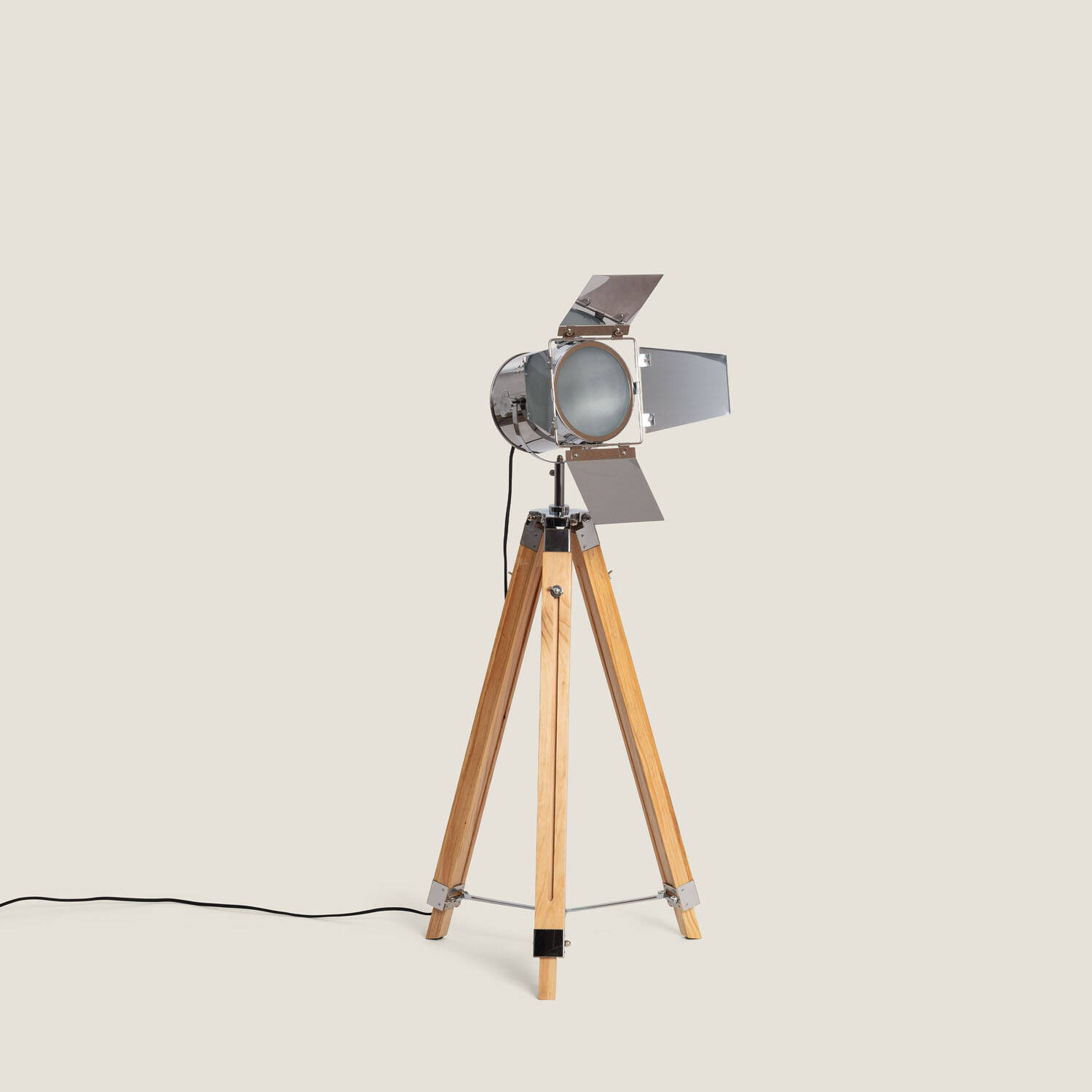 Lampadaire Bois et Metal Turea Couleur Argent