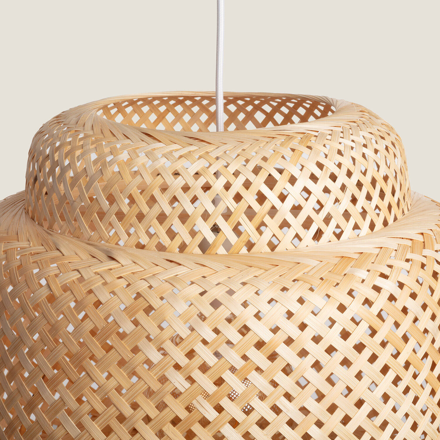Suspension Bambou Nagua ILUZZIA Couleur Naturelle R2369-W40