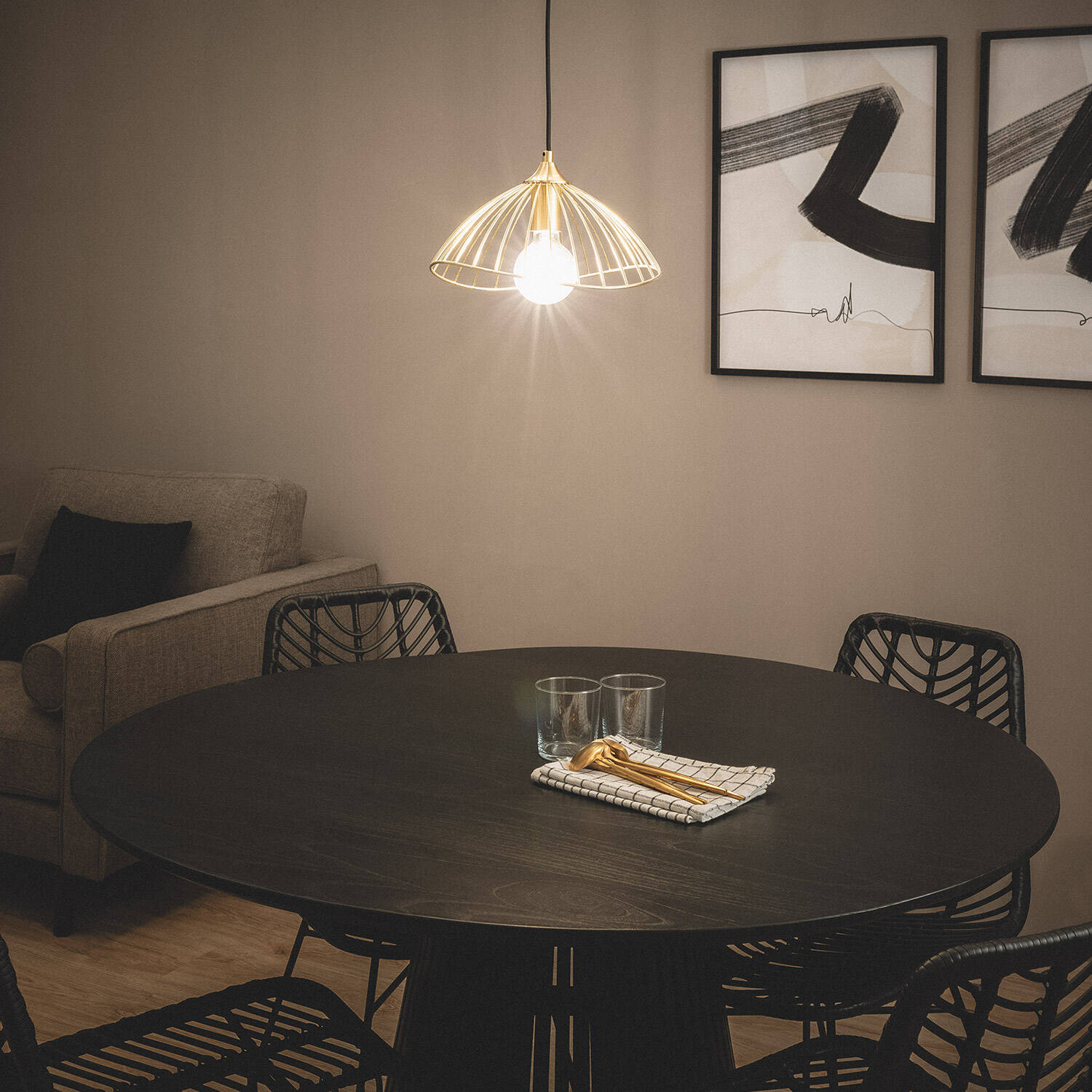 Suspension Métal Kibanda Alfarb Couleur Noire R2342-W40