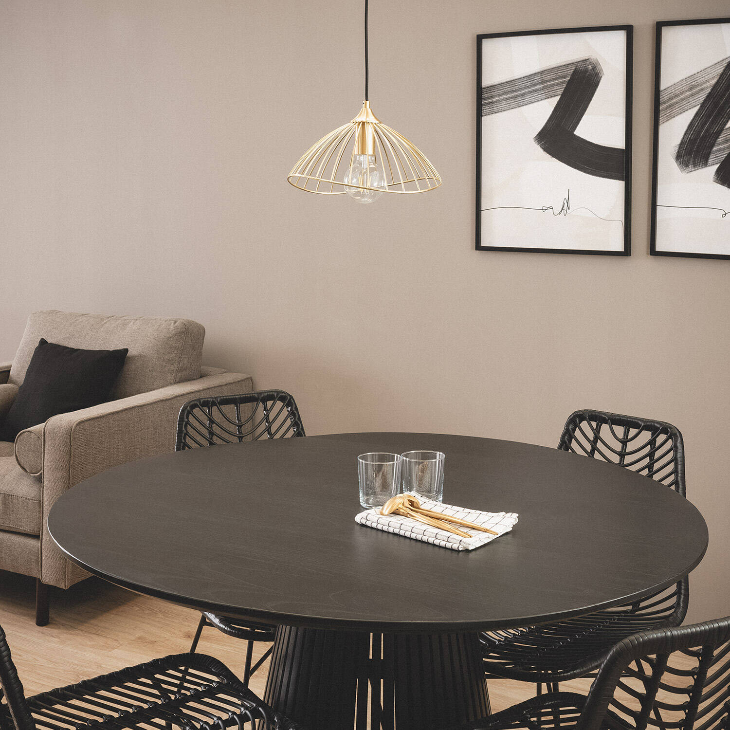 Suspension Métal Kibanda Alfarb Couleur Noire R2342-W40
