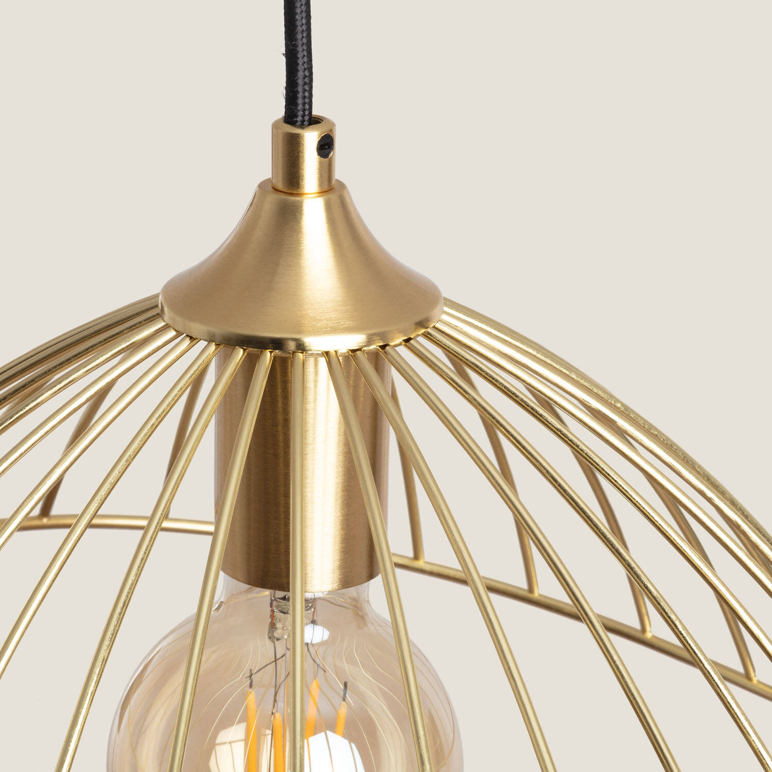 Suspension Métal Kibanda Alfarb Couleur Noire R2342-W40