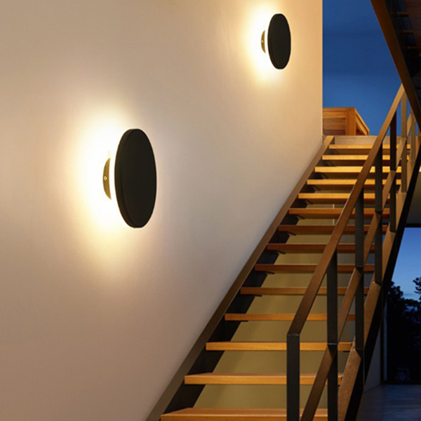 12W Wall Lamp black Body Round IP65 4000K 60lm/w alu+pmma