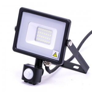 VT-20-S 20W LED Sensor Floodlight SAMSUNG CHIP Cut-OFF Function Black Body 3000K