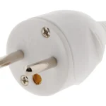 FICHE MALE 16A 2P+T BLANC